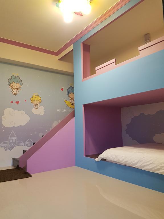 Childlike Innocence Homestay เมืองฮวาเหลียน ภายนอก รูปภาพ