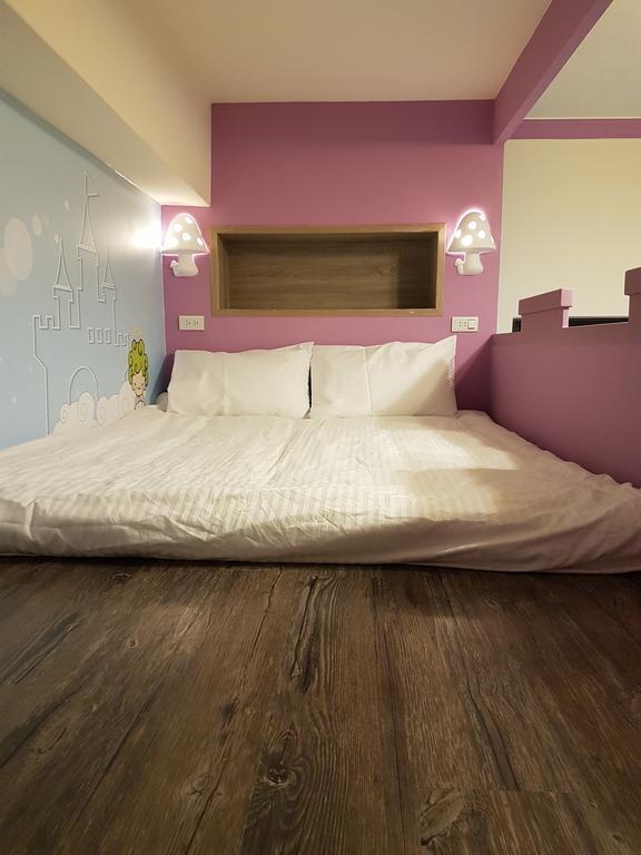 Childlike Innocence Homestay เมืองฮวาเหลียน ภายนอก รูปภาพ