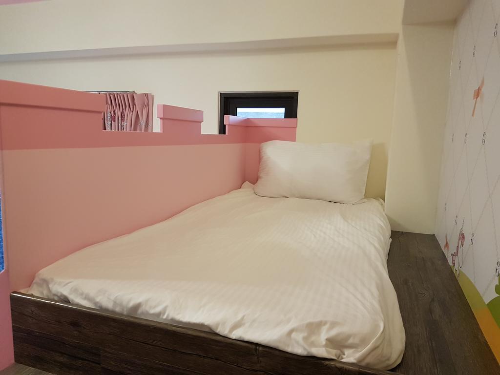Childlike Innocence Homestay เมืองฮวาเหลียน ภายนอก รูปภาพ