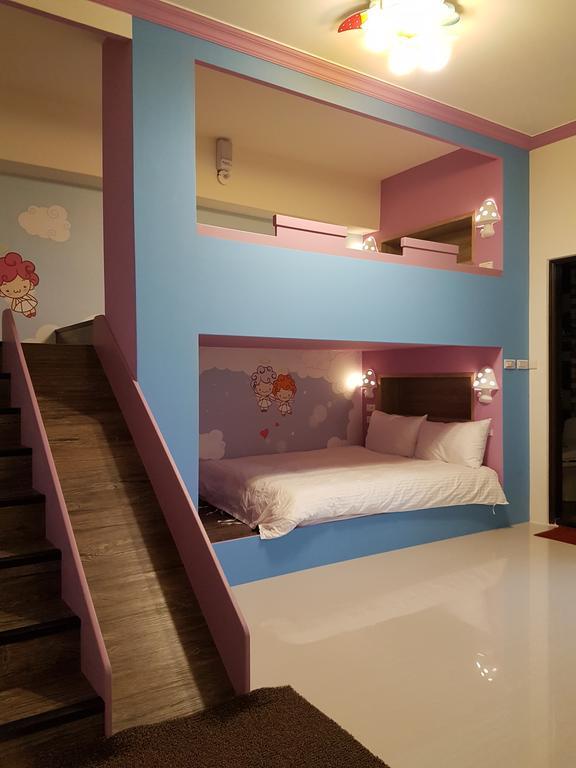Childlike Innocence Homestay เมืองฮวาเหลียน ภายนอก รูปภาพ