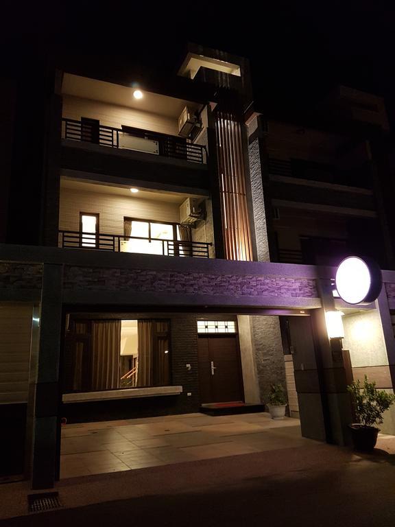 Childlike Innocence Homestay เมืองฮวาเหลียน ภายนอก รูปภาพ