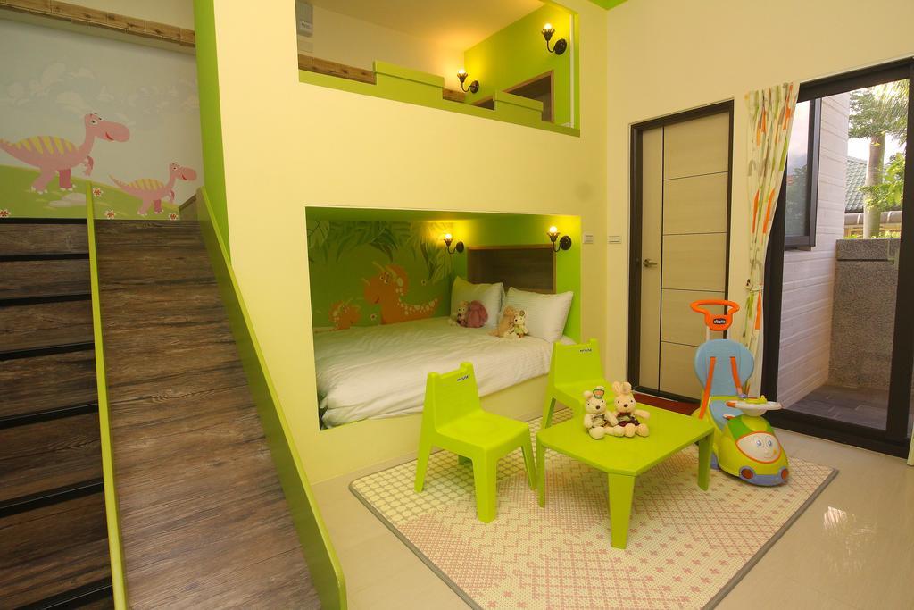 Childlike Innocence Homestay เมืองฮวาเหลียน ภายนอก รูปภาพ