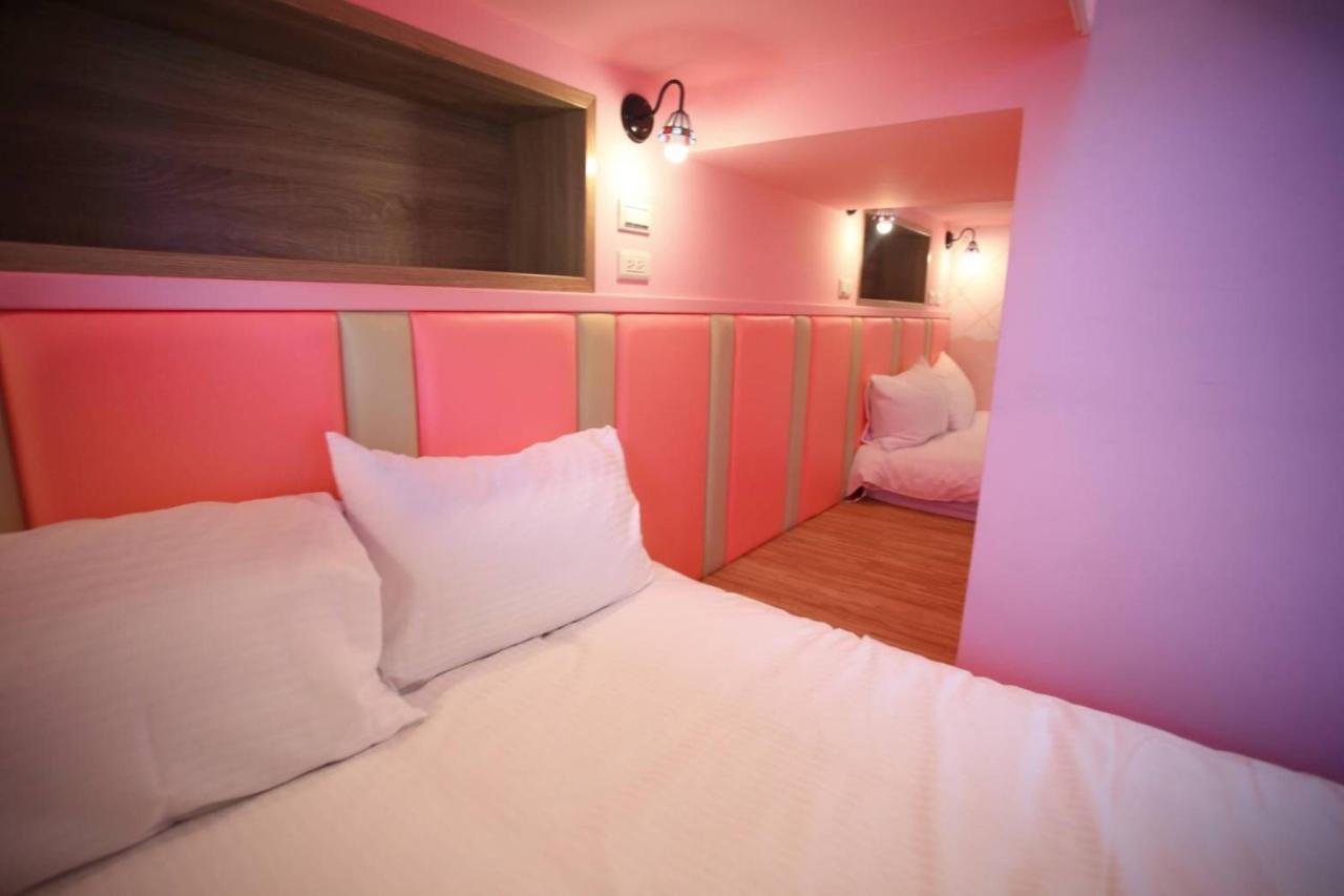 Childlike Innocence Homestay เมืองฮวาเหลียน ภายนอก รูปภาพ