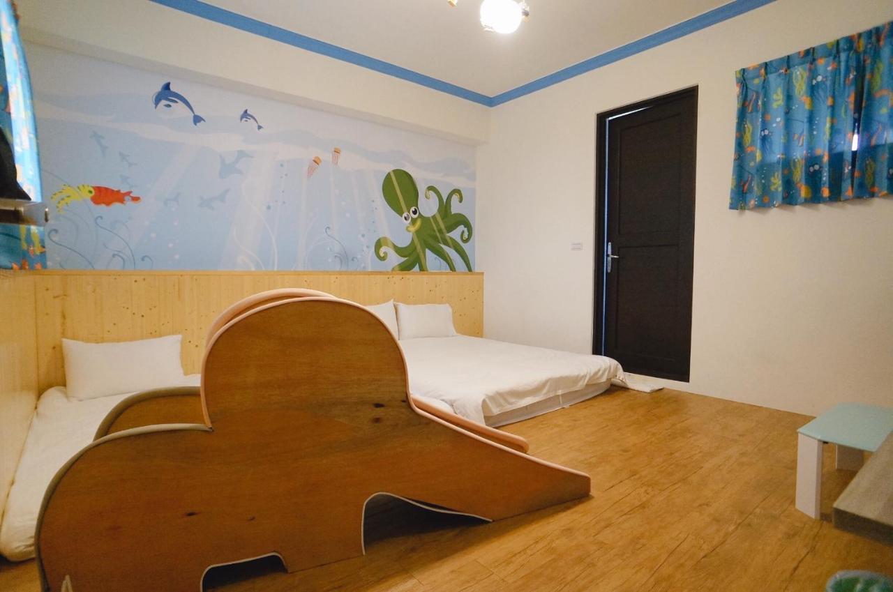 Childlike Innocence Homestay เมืองฮวาเหลียน ภายนอก รูปภาพ